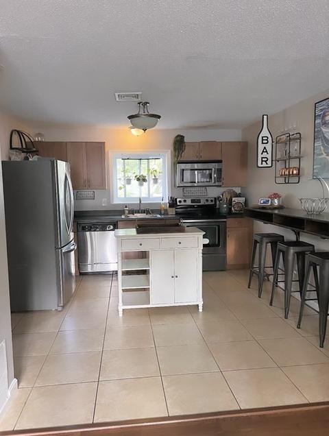 5455 N Main St #20F, Fall River, MA 02720 photo 2