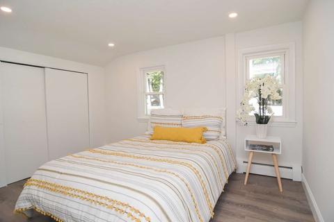 47 Line Rd, Reading, MA 01867 photo 2