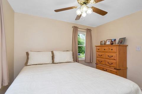 40 Abington St, Hingham, MA 02043 photo 15