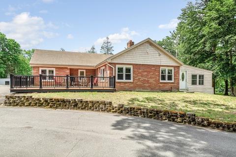 40 Abington St, Hingham, MA 02043 photo 24