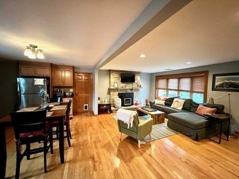 8 Ebenezer St, Worcester, MA 01604 photo 5