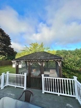 8 Ebenezer St, Worcester, MA 01604 photo 11