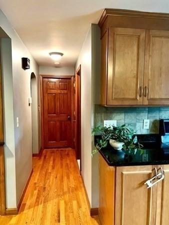 8 Ebenezer St, Worcester, MA 01604 photo 12