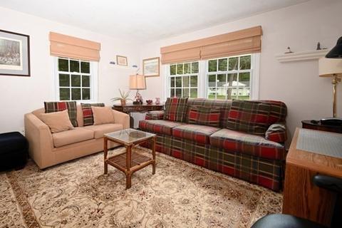 4 Mohawk, Canton, MA 02021 photo 14