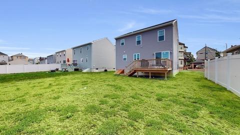 55 Thomas St, Fall River, MA 02723 photo 18