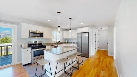 55 Thomas St, Fall River, MA 02723 photo 5