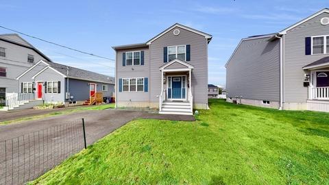 55 Thomas St, Fall River, MA 02723 photo 1