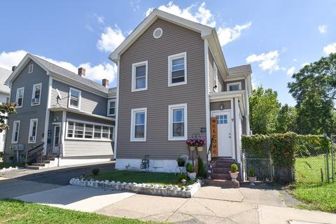 9 Morris St, Springfield, MA 01105 photo 2
