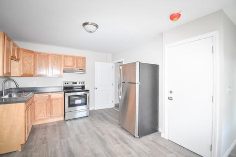 9 Morris St, Springfield, MA 01105 photo 6