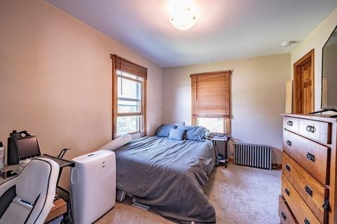 74 E Silver St, Westfield, MA 01085 photo 15