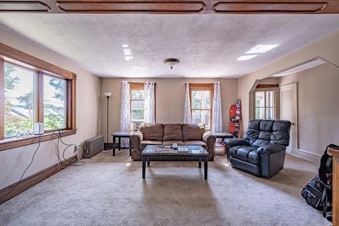 74 E Silver St, Westfield, MA 01085 photo 10