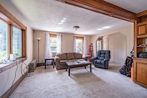 74 E Silver St, Westfield, MA 01085 photo 11