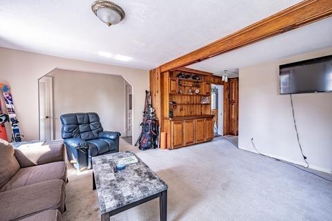 74 E Silver St, Westfield, MA 01085 photo 12