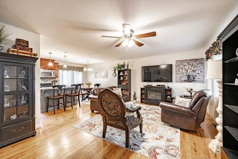 79 Judson St, Springfield, MA 01104 photo 4