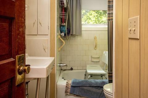 257 Pitman St, Fall River, MA 02723 photo 33