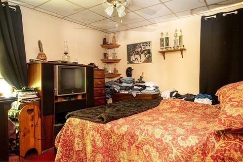 257 Pitman St, Fall River, MA 02723 photo 32