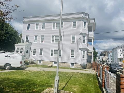 257 Pitman St, Fall River, MA 02723 photo 4