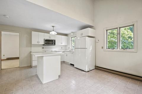 7 Porter St, Worcester, MA 01604 photo 7