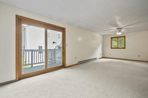 7 Porter St, Worcester, MA 01604 photo 11