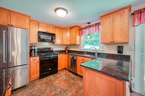 32 Hammock Ct, Dracut, MA 01826 photo 21