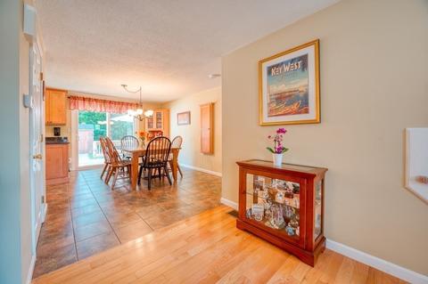 32 Hammock Ct, Dracut, MA 01826 photo 9