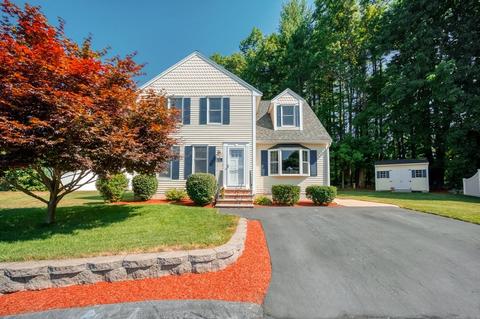 32 Hammock Ct, Dracut, MA 01826 photo 2