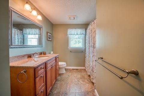 32 Hammock Ct, Dracut, MA 01826 photo 34