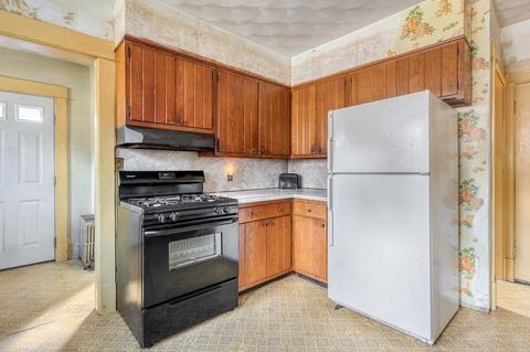 15 Itendale St, Springfield, MA 01108 photo 7