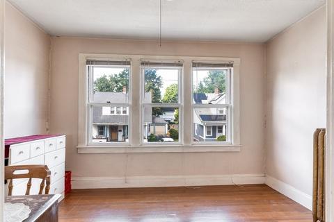 15 Itendale St, Springfield, MA 01108 photo 16