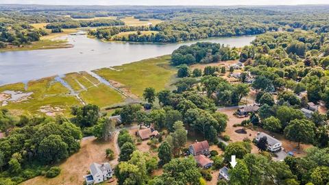5 Marshview Rd, Ipswich, MA 01938 photo 2