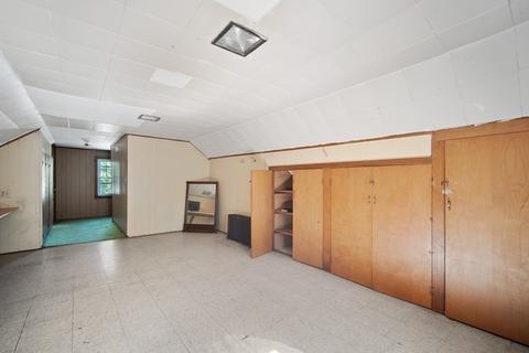145 Chapin Ter, Springfield, MA 01107 photo 34
