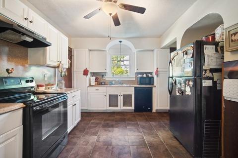 145 Chapin Ter, Springfield, MA 01107 photo 15