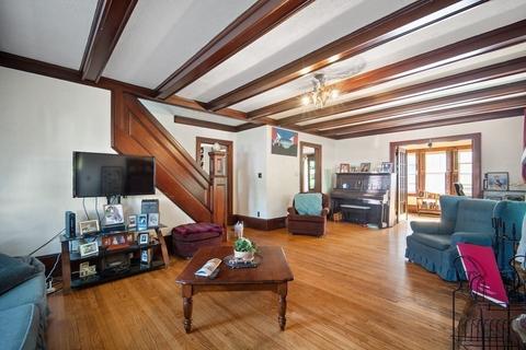 145 Chapin Ter, Springfield, MA 01107 photo 7