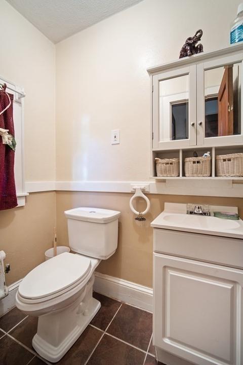 145 Chapin Ter, Springfield, MA 01107 photo 19