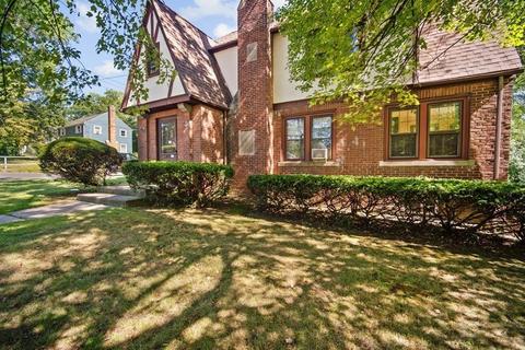 145 Chapin Ter, Springfield, MA 01107 photo 3