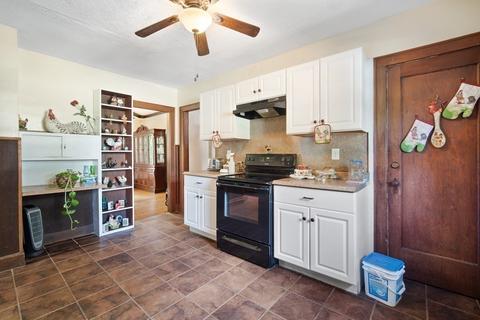 145 Chapin Ter, Springfield, MA 01107 photo 17