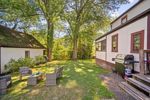 145 Chapin Ter, Springfield, MA 01107 photo 35