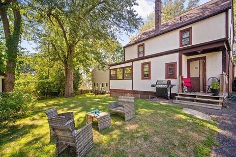 145 Chapin Ter, Springfield, MA 01107 photo 36