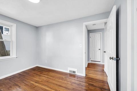 127 Old Brook Rd, Springfield, MA 01118 photo 20