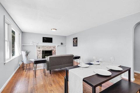 127 Old Brook Rd, Springfield, MA 01118 photo 4
