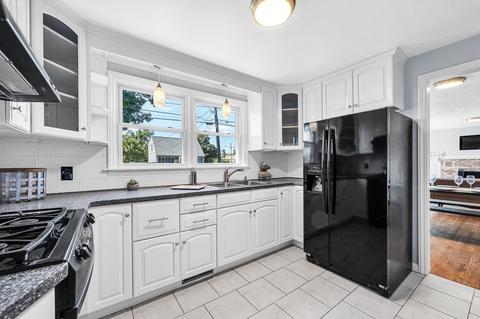 127 Old Brook Rd, Springfield, MA 01118 photo 14