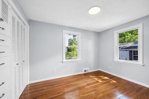 127 Old Brook Rd, Springfield, MA 01118 photo 17