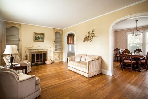 100 Delcar St, Fall River, MA 02720 photo 4