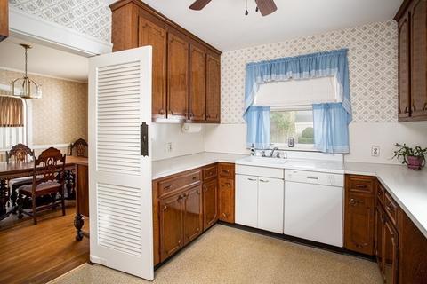 100 Delcar St, Fall River, MA 02720 photo 11