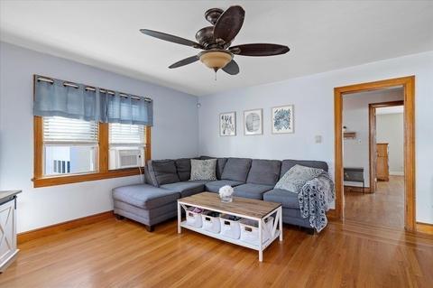 5 Liscomb St, Worcester, MA 01604 photo 4