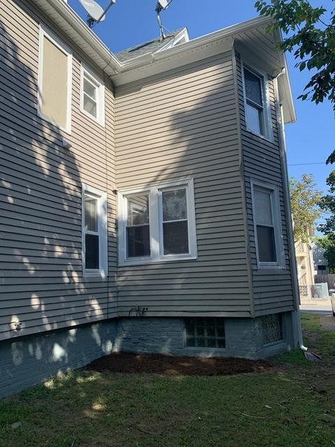 20 Clifton Ave, Springfield, MA 01109 photo 6