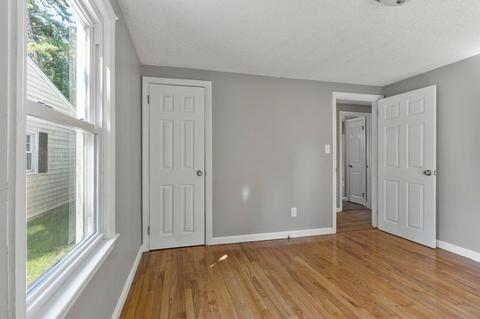50 Macomber Ave, Springfield, MA 01119 photo 6