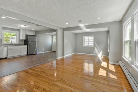 50 Macomber Ave, Springfield, MA 01119 photo 4