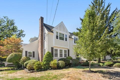 213 Cedar St, Dedham, MA 02026 photo 32