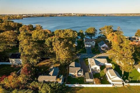 1021 Spencer, Fall River, MA 02721 photo 5